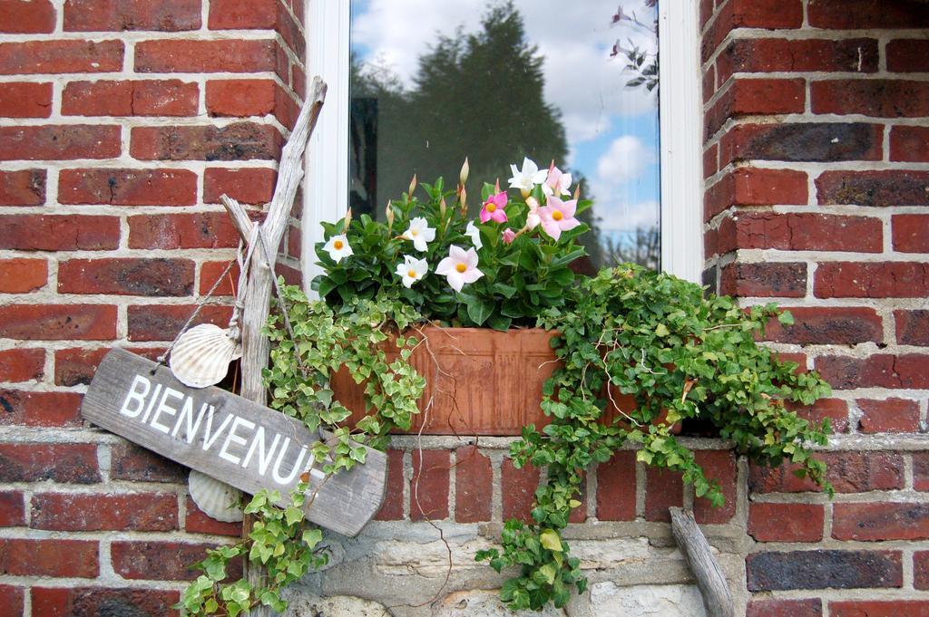 Le Manoir Du Menillet Bed & Breakfast Bornel Eksteriør bilde
