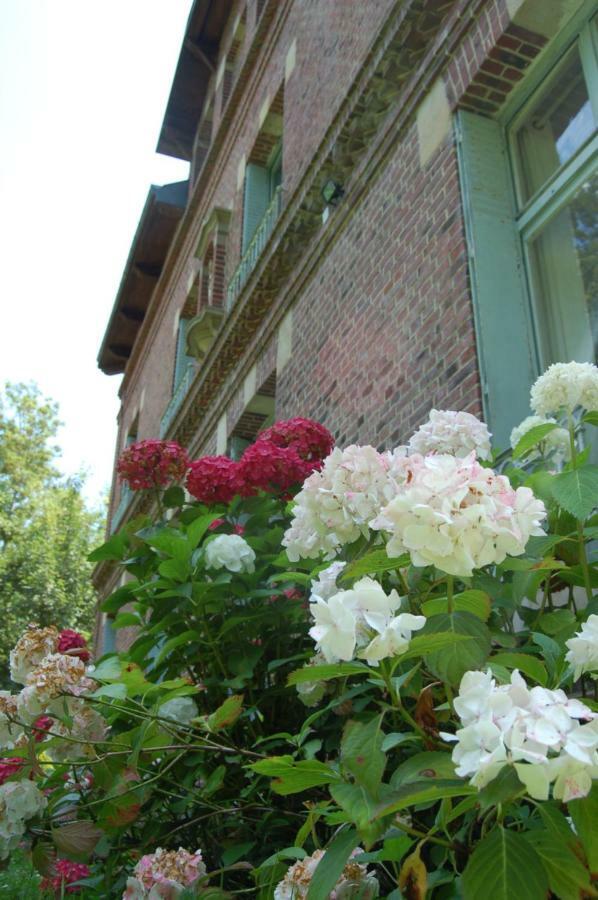 Le Manoir Du Menillet Bed & Breakfast Bornel Eksteriør bilde